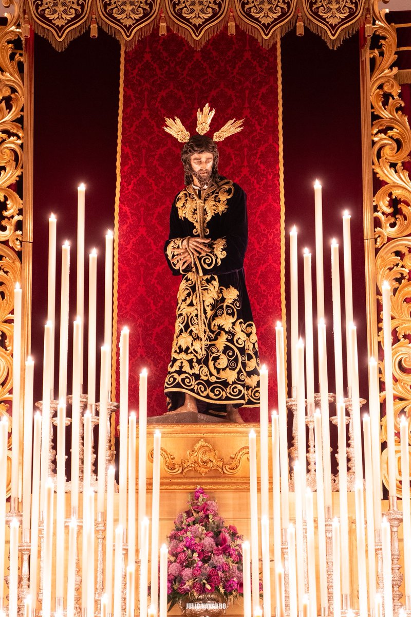Luz de velas en San Gonzalo.
