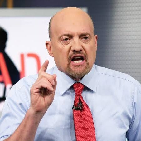 TrendingBitcoin's tweet image. Jim Cramer said, "I don’t believe #Bitcoin can reach $500K, let alone $1.0M, that’s improbable."