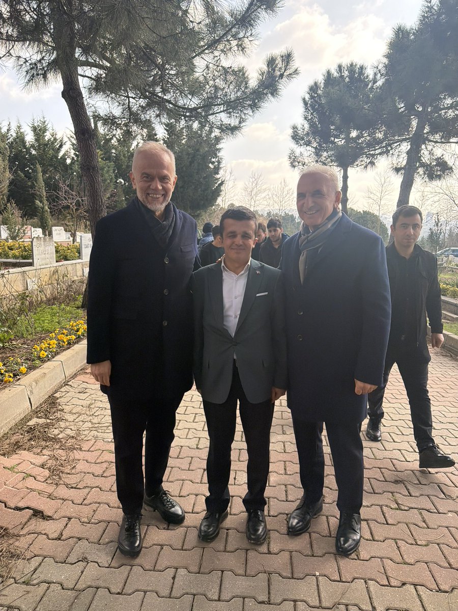 ÖNCEKI DÖNEM Çekmeköy Belediyesi başkanım <a href="/AhmettPoyraz/">Ahmet Poyraz</a>  başkan 
Ümraniye Belediyesi başkan <a href="/ismetyildirimtr/">İsmet Yıldırım</a>  başkanım ziyarete