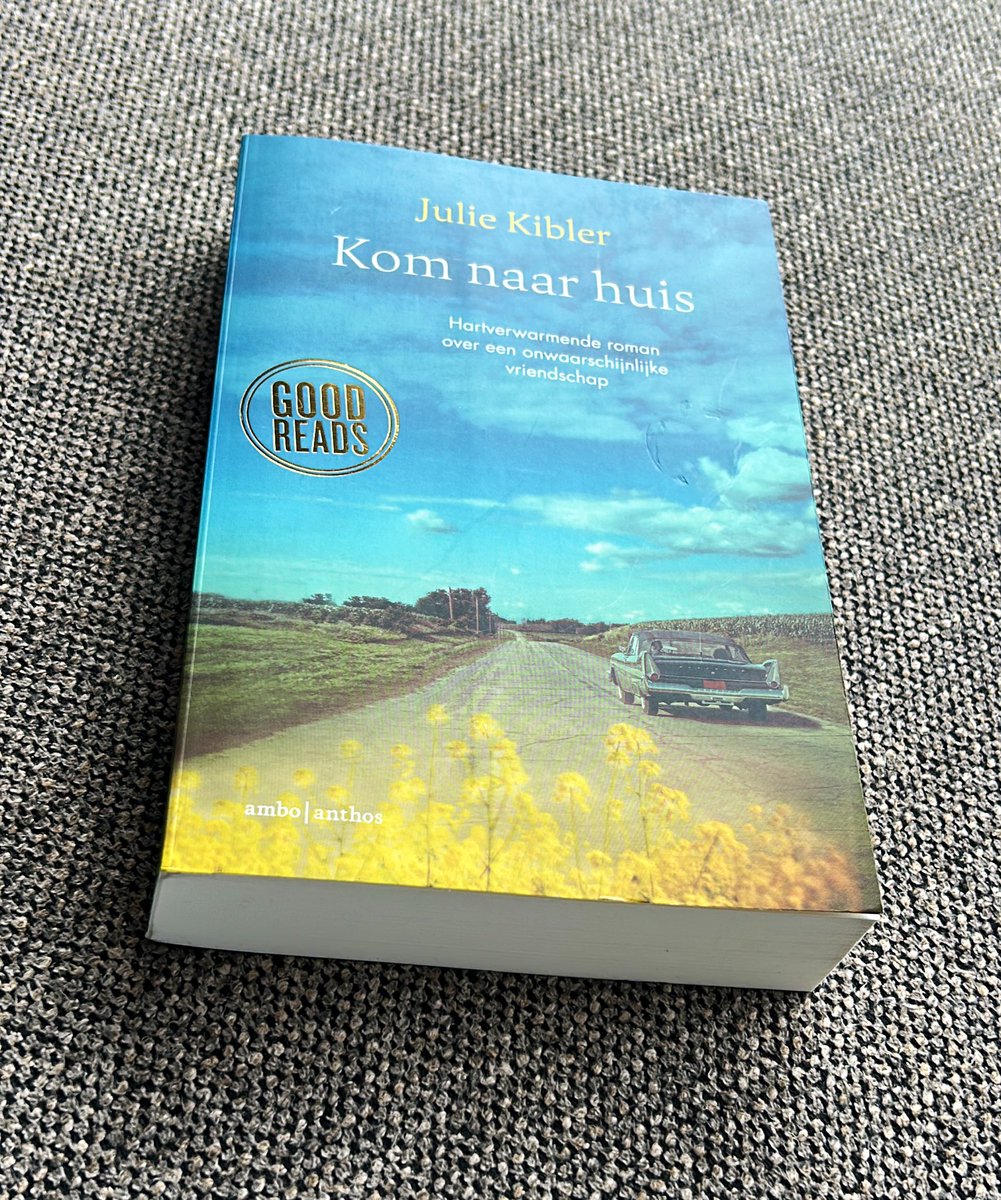Virginie_VVD's tweet photo. #nevernotreading
#booklovers https://t.co/yuDNv3JpSW