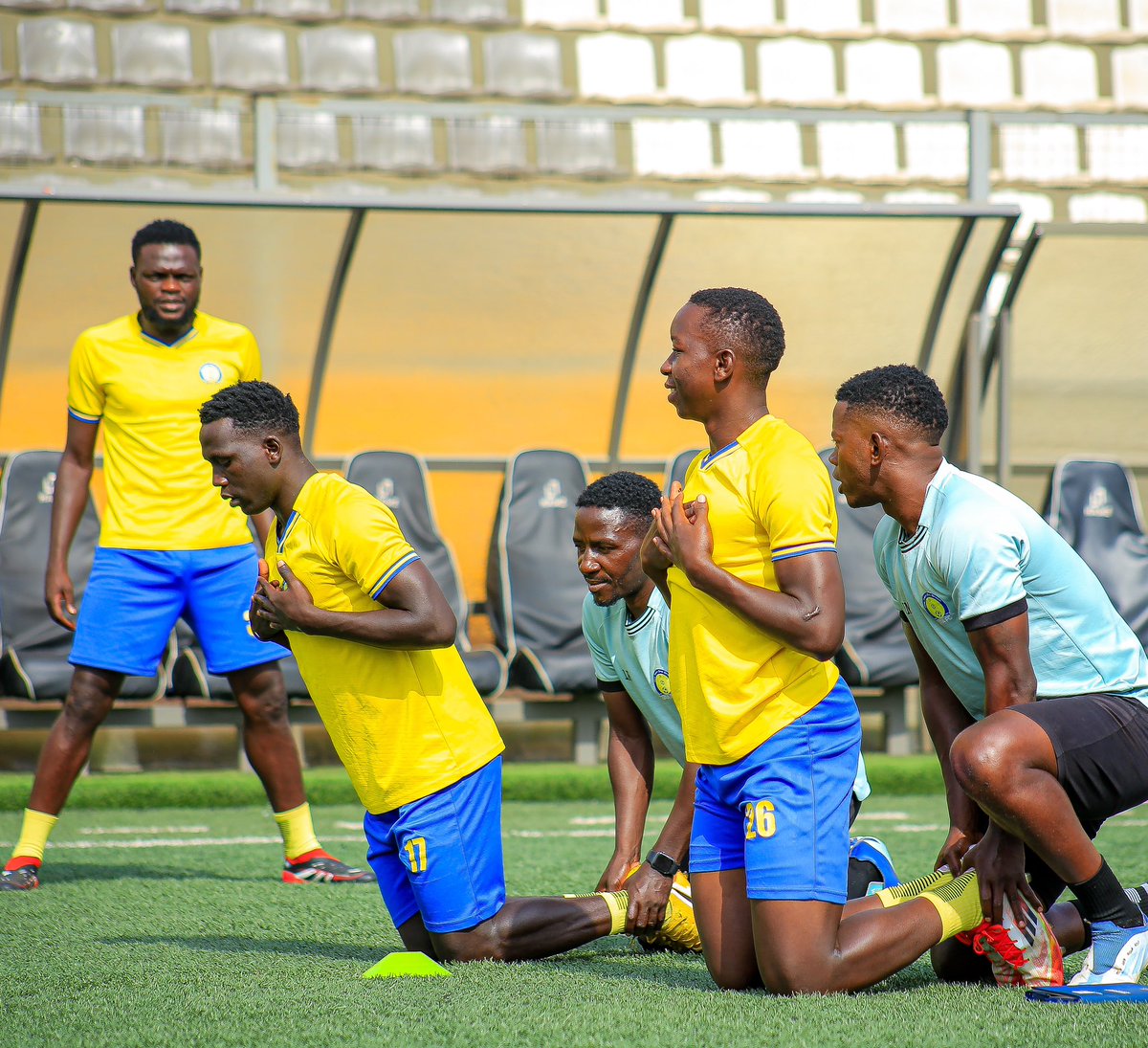 New week. New mission. 💪 All eyes on Wednesday as the lads put in