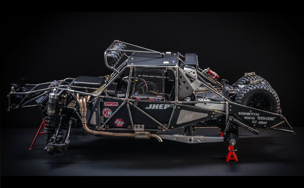 JHEPTOKYO's tweet image. そろそろ溶接欲がメラメラ🔥してきた。
#本気で作ったラジコン 
@SCOREintl  #TrophyTruck RC #Rollcage TIG welding build