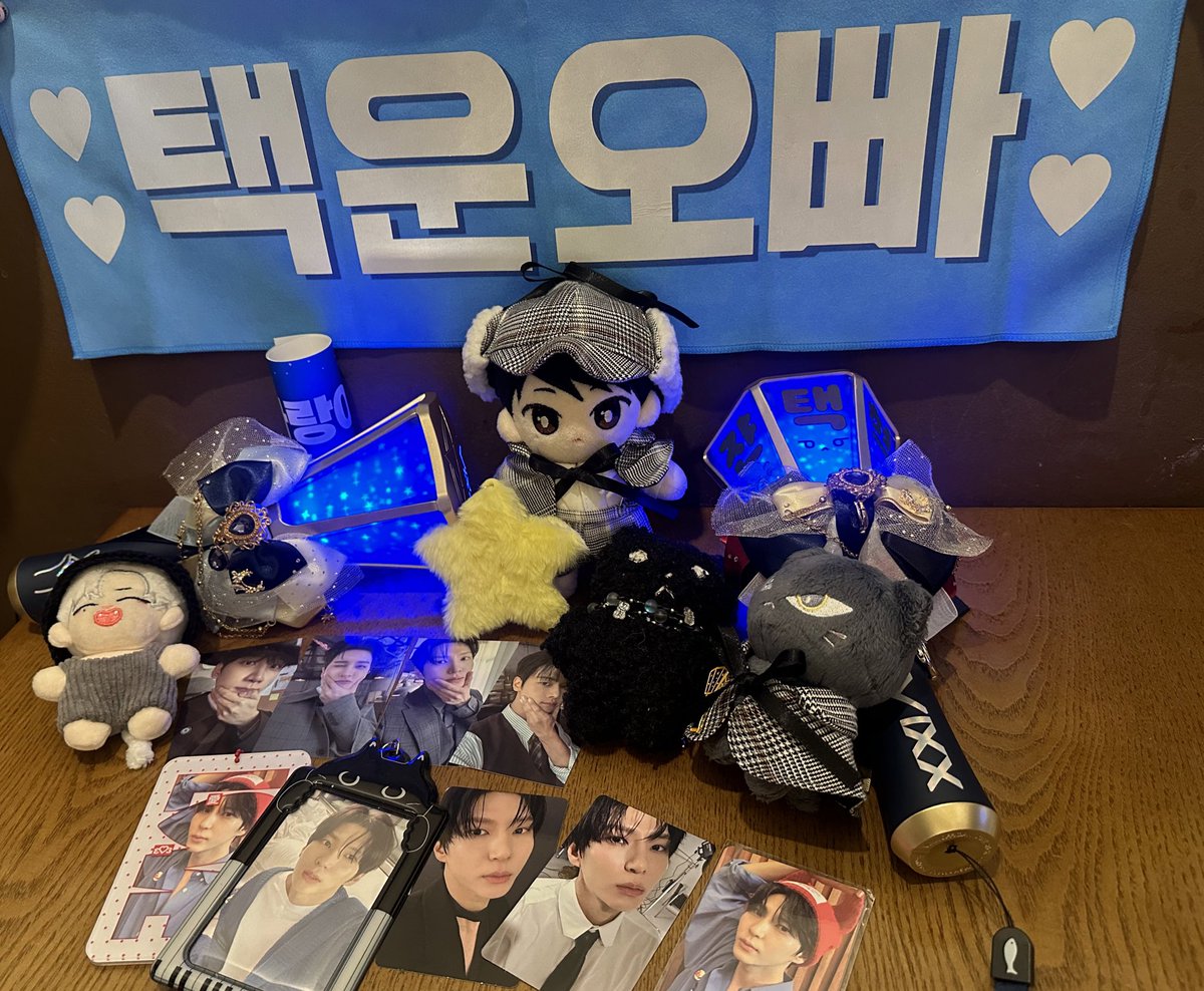 sommeanit's tweet photo. 260221-22 VIXX FAN CONCERT Case No. VIXX

얼마만의 빅스 ㅠㅠ 내 최애곡들 다 해주고 올공하느라 힘들었지만;; 오랜만에 별빛들 다 모인 것 같아서 넘 반갑고 즐거웠다!! 별봉 자주자주 쓸 수 있게 해주라~~😍 팬콘도 좋지만 콘서트 해주세요!! ❤️

#빅스 #VIXX
#VIXX_FAN_CONCERT
#CaseNo_VIXX https://t.co/0uFC8LSVqF