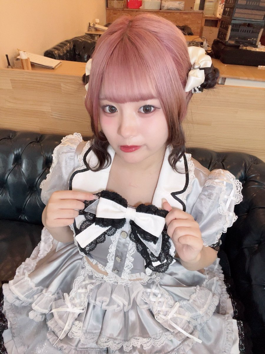 ぴなฅ(･¨ (●)🥜 tweet media