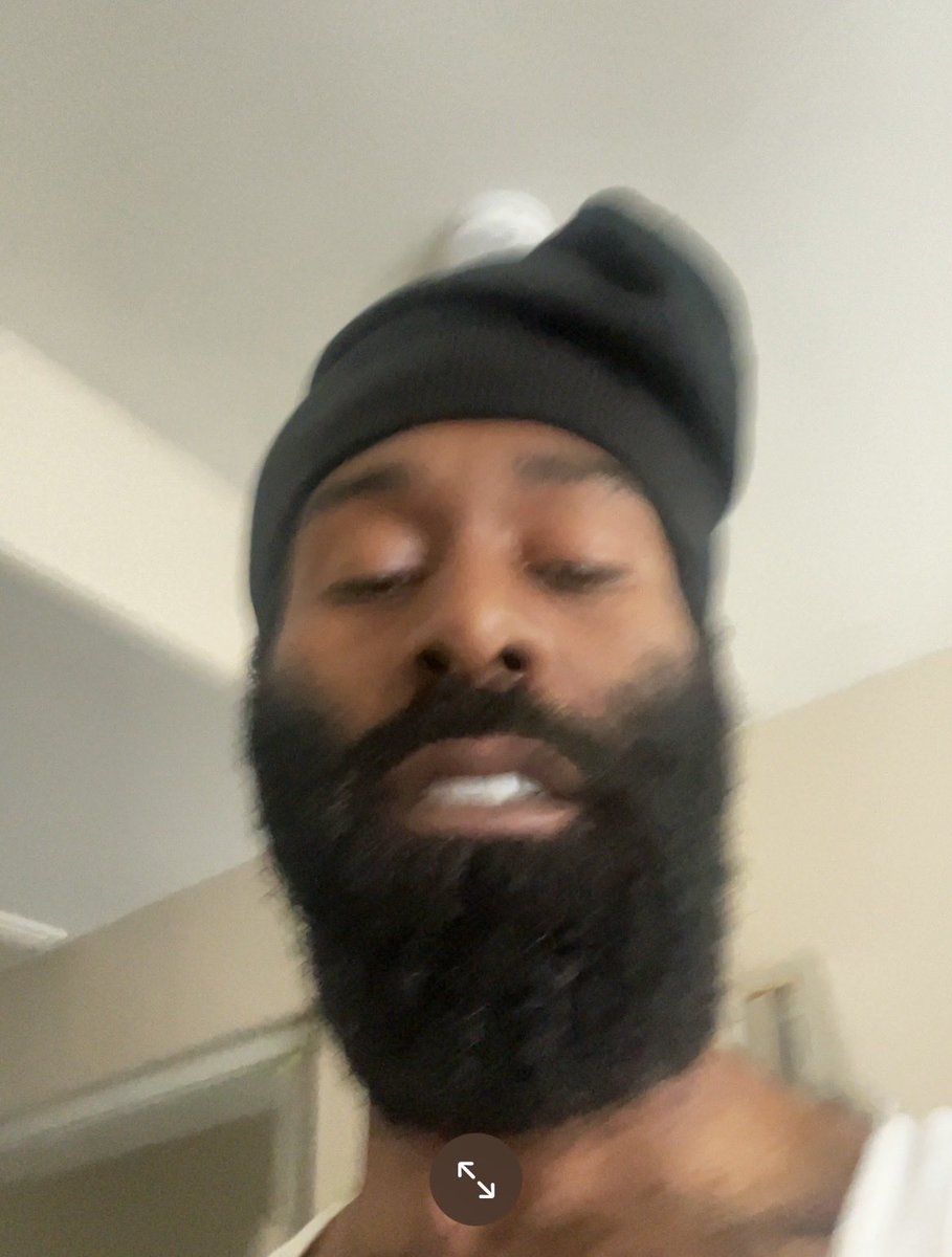 jhamptonn tweet media