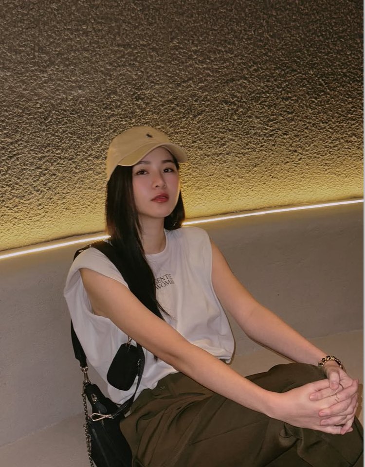 Dinoloves15's tweet image. ฉันแอบรัก เมะตี๋ ขาว สูง มีแก้มที่หน้าหอมมาก อบอุ่น ธงเขียว เขียวป่าอเมซอลก็เขียวสู้ไม่ได้  💫

#Applelapisara 
#AppleMim 
#แอปเปิ้ลมิ้ม