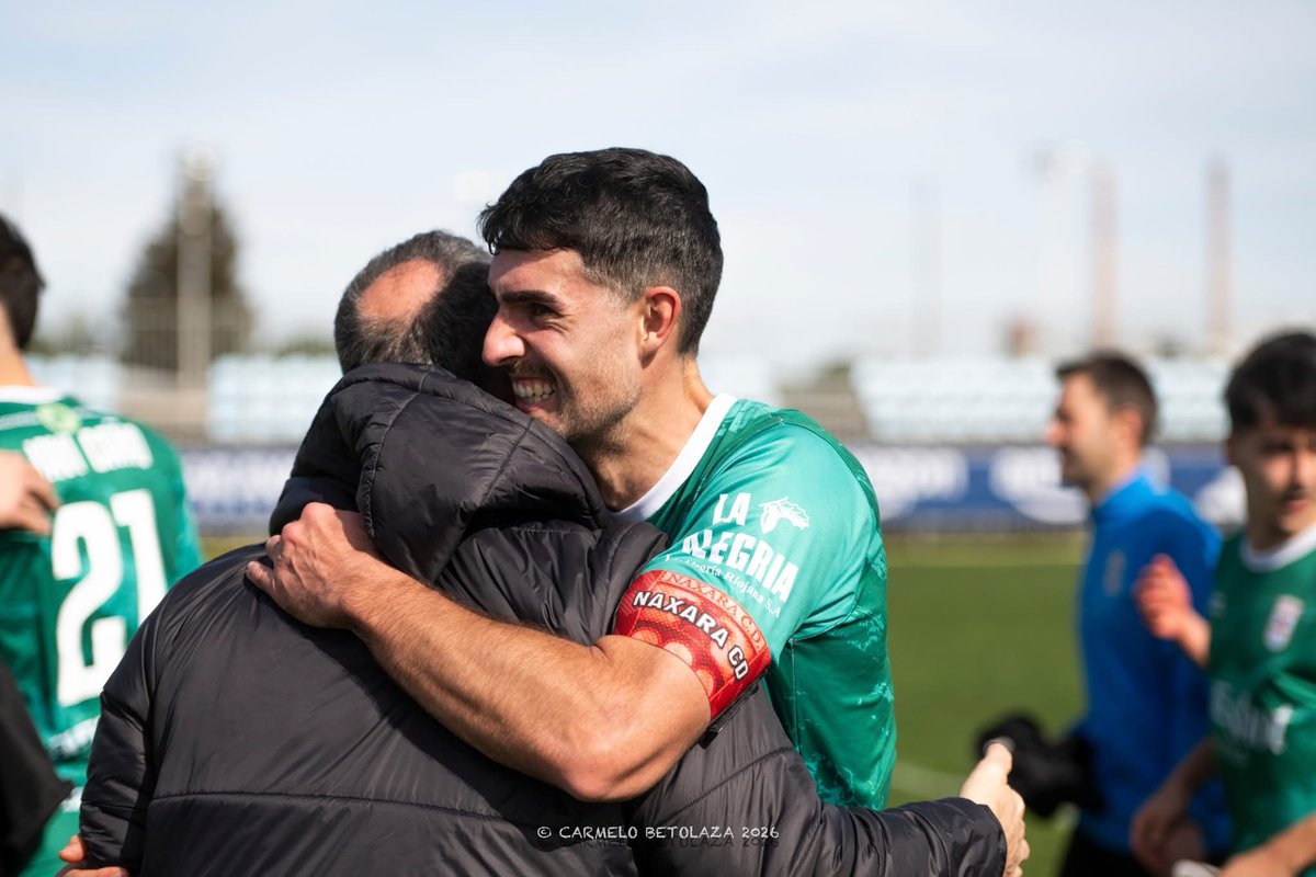 Naxaracd's tweet photo. Buenos días familia☀️

¡Vamos a por otra semana IMPORTANTÍSIMA!💪🏽🫂

Feliz lunes blaquiazules💙🤍

📸: @cbeto 

#Sigamoscreciendojuntos🫂 https://t.co/icFx2ualzx