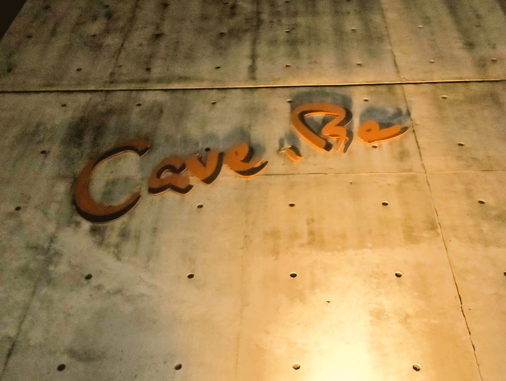 wanitake's tweet photo. やなぎもぶーやんも話していたが
広島CAVE-BE
有名になったので難しいと思いますが小箱でライブやって欲しいな😊
#SUPERBEAVER
#CAVEBE https://t.co/wbWGGO6w4W