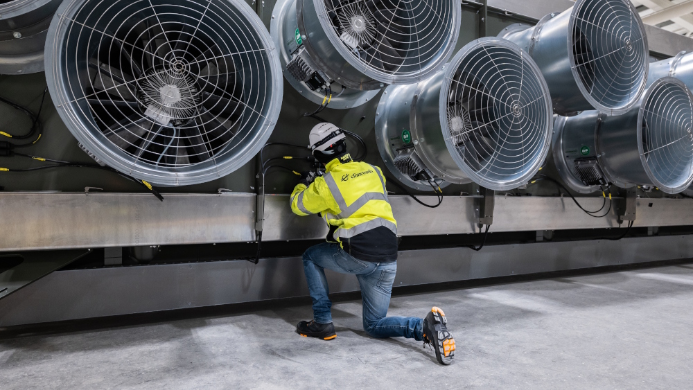 PIK_Klima's tweet image. Künftiger #EU-Beitrag zur #Erderhitzung könnte sich ohne Extra-Belastung der Wirtschaft halbieren.

Ökonomische Studie des PIK @JEEM_tweets rechnet die Wirkungskraft von „Clean-up-Zertifikaten“ (CO₂-Emissionsrecht + Rückholpflicht) vor.
#Klima #Edenhofer

pik-potsdam.de/de/aktuelles/n…