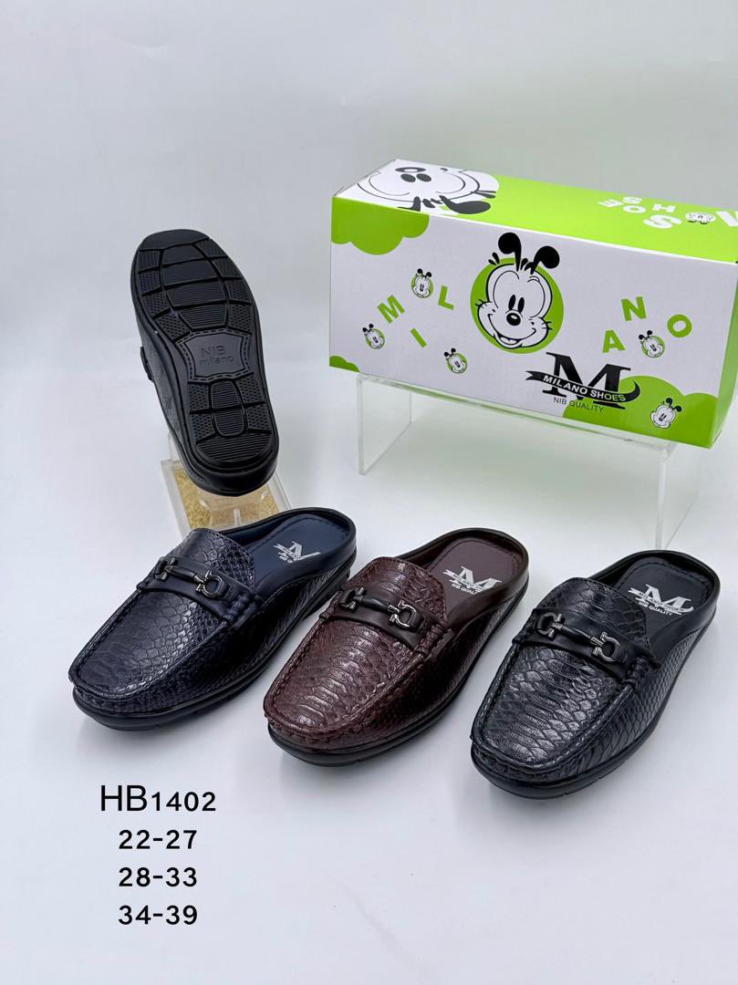 Original quality 

22——-39
23,000
Kaduna we Deliver Nationwide ‼️

Porto #EVEMUN #TOTARS Ezra Spurs Simi Tottenham Pooja Benin Everton Timber