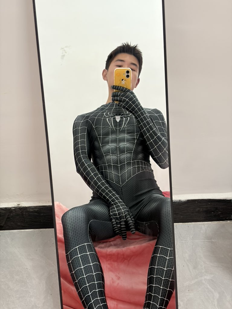 吃吃啊吃哈 tweet media