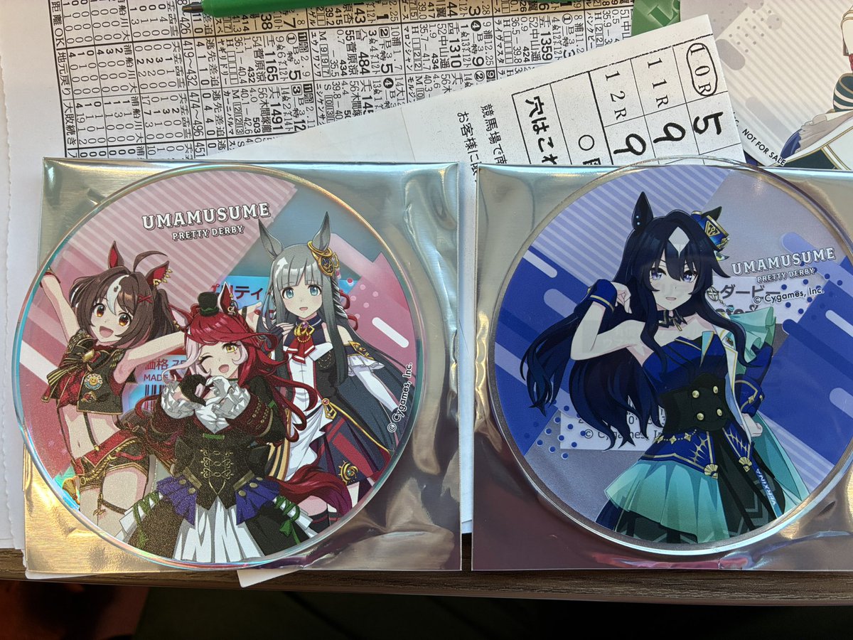 アニメイトカフェの購入時間になって買ってきたら有償特典のアクリル