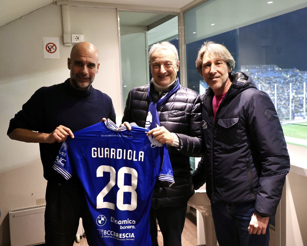 🇮🇹 Pep Guardiola estuvo de visita este fin de semana en Brescia para ver el triunfo de su ex equipo (3-2) ante la Pro Patria.

La Union Brescia (refundada) es 2ª en el Grupo B de la Serie C.