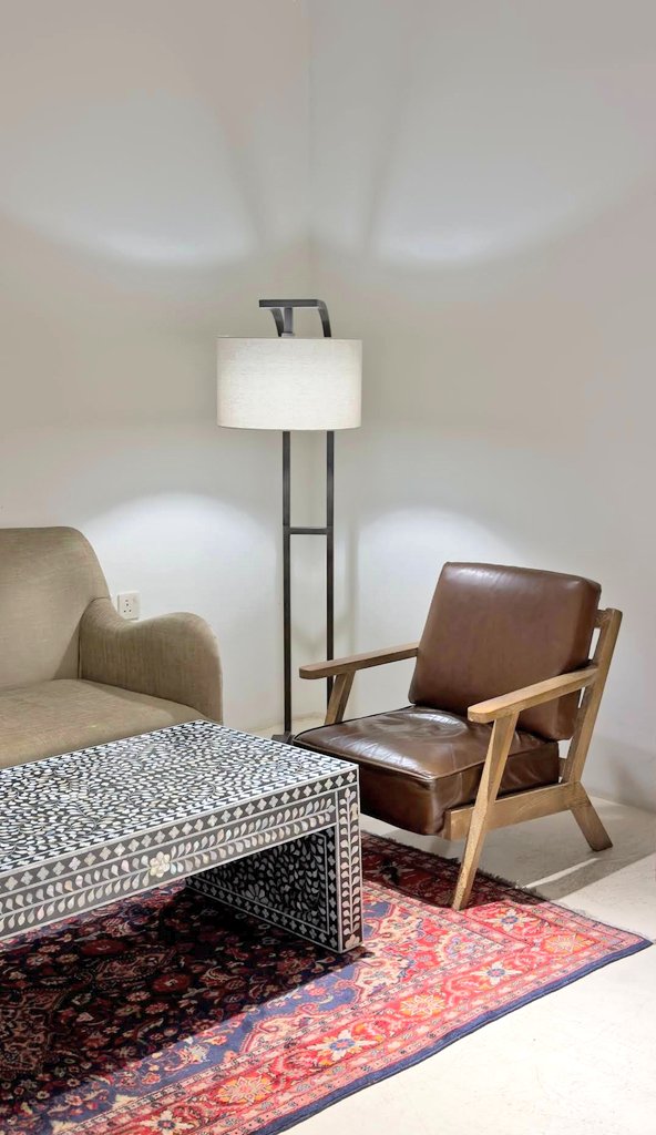 مقند

هجر
طريق الأمير متعب

انستقرام 🔻
instagram.com/mgnad.sa?igsh=…

#الدمام
#الشرقية
#مقاهي_الدمام_والخبر

📍رابط الموقع 👇
maps.app.goo.gl/nzzGuVXNs4AB5r…