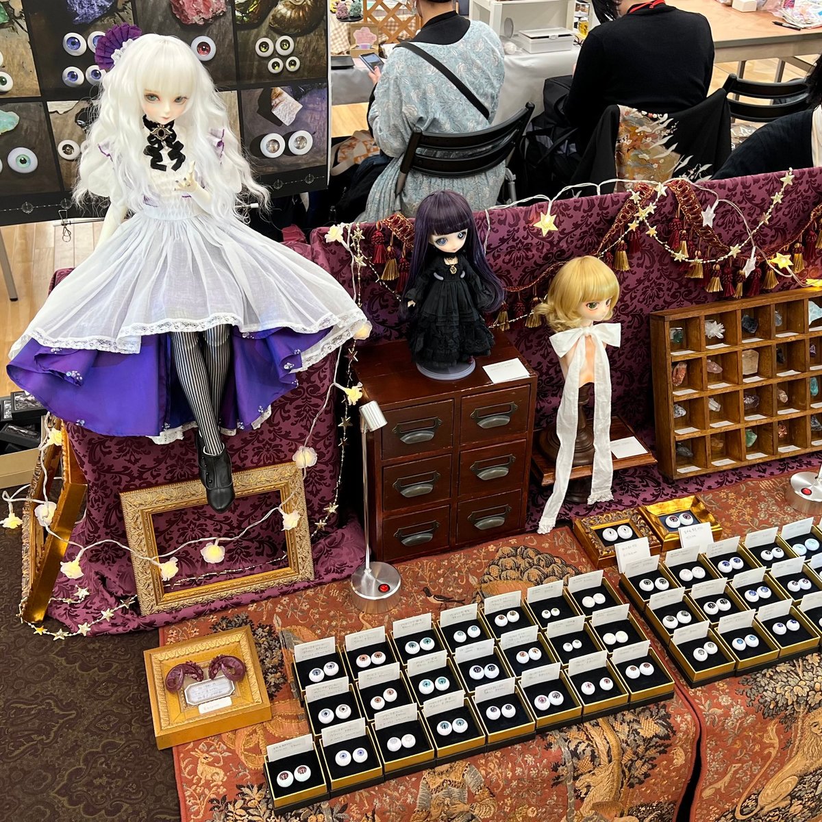 展示モデルさんの衣装を制作しました🪡 素敵に着せていただけて嬉しい✨