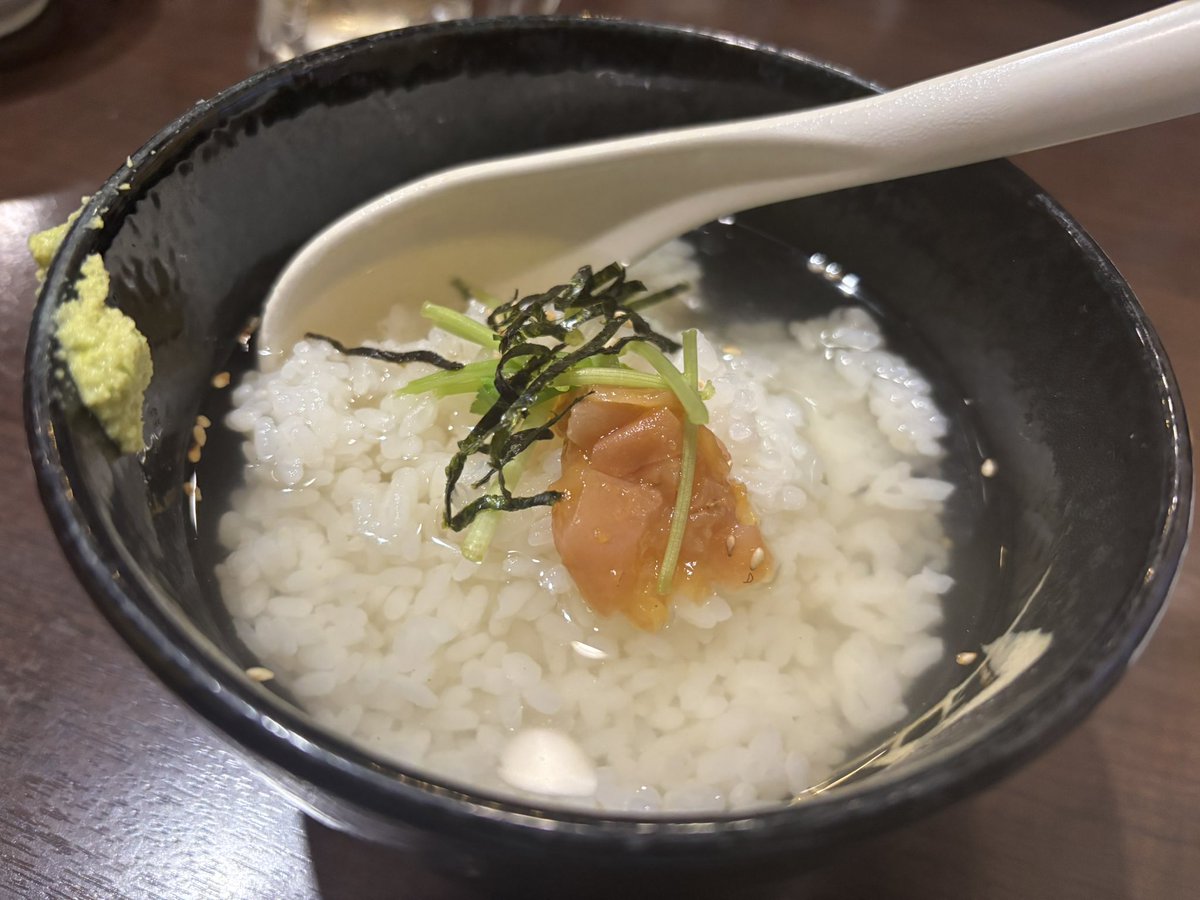 居酒屋のお茶漬けって美味しい！！ 2杯も食べちゃった！！🍵🍚