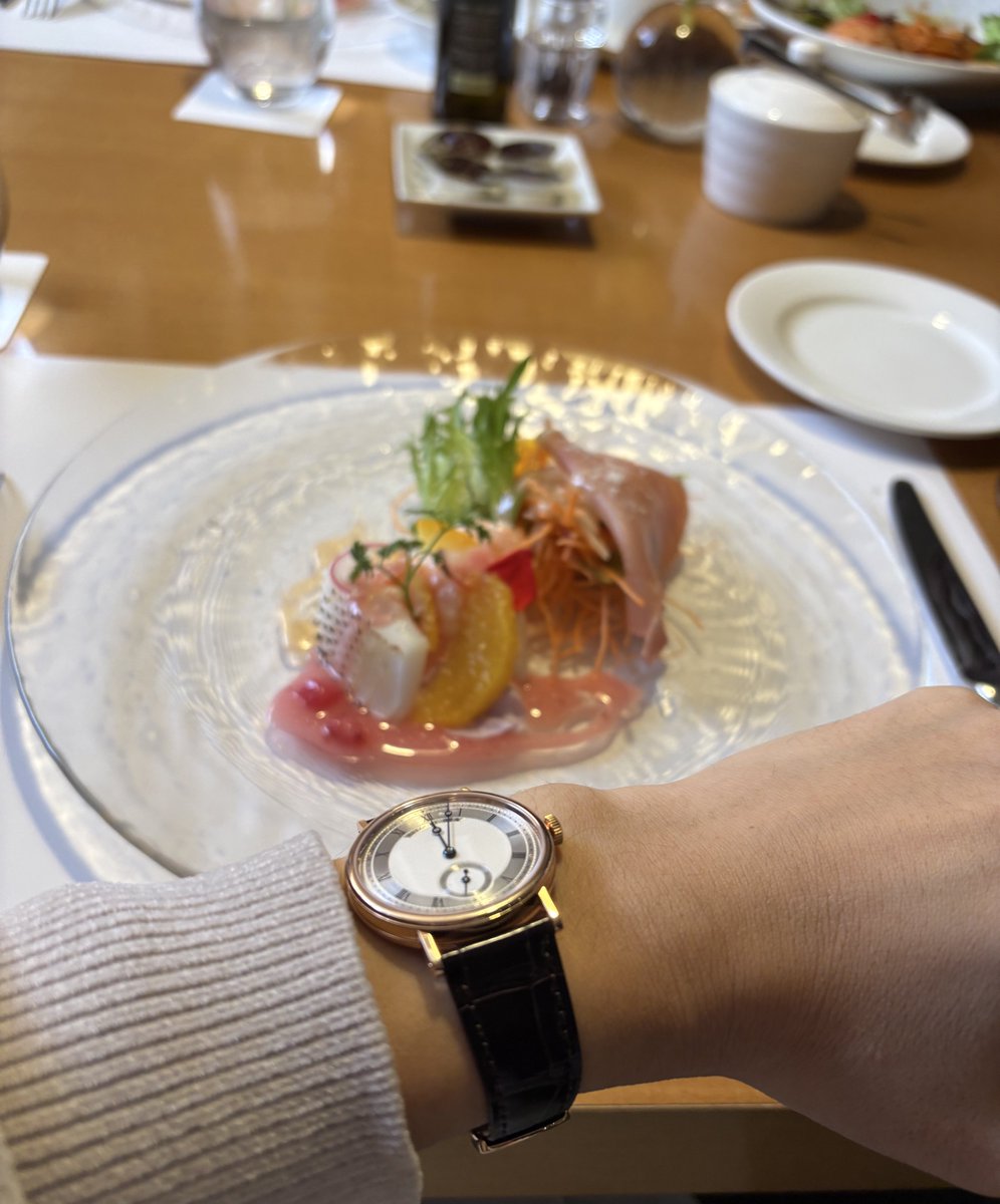 ばしこ tweet media