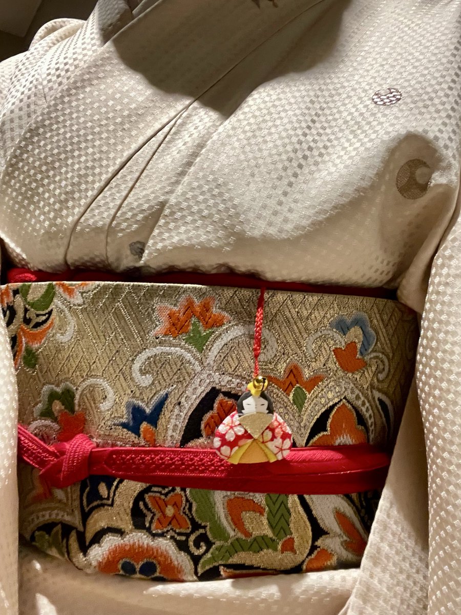 本日の根付 さくらほりきり 過去作品より 女雛でした🎎 #ちりめん根付