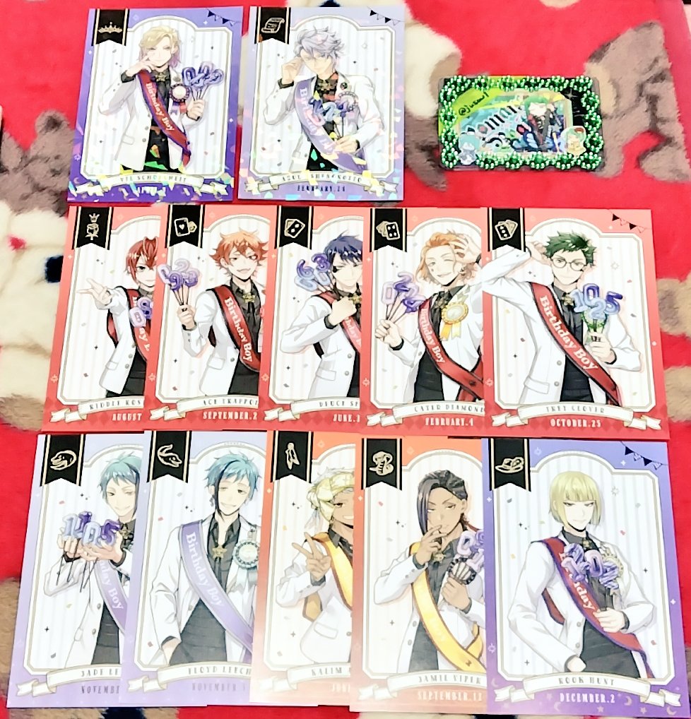 交換 譲渡】ツイステッドワンダーランド ツイステ 缶バッジ ウエハース