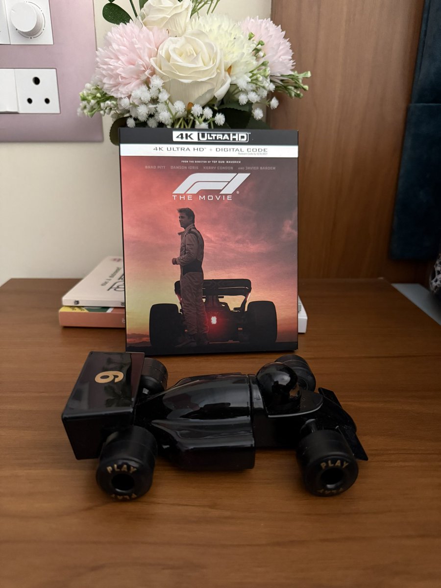 Scored the F1 Ultra HD disc at a sweet deal from <a href="/AshHomeVideos/">ASH Home Videos</a> — and he surprised me with this awesome F1 car model collectible! What a win!

The detailing on this beauty is just next level.
. Collection upgraded.Thank you Ash!!. #F1Fan #Formula1
