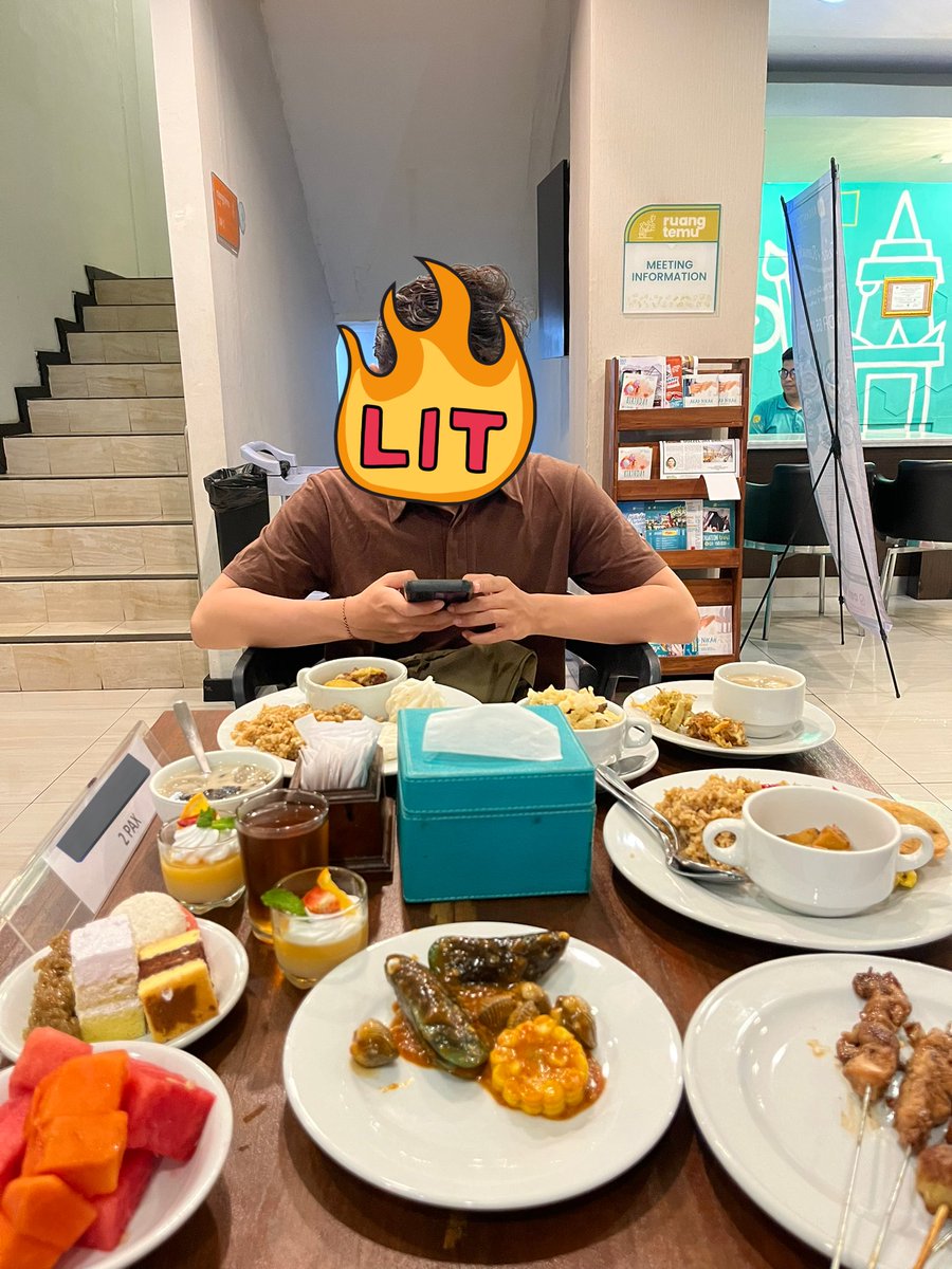 Kevinn 🦖 tweet media
