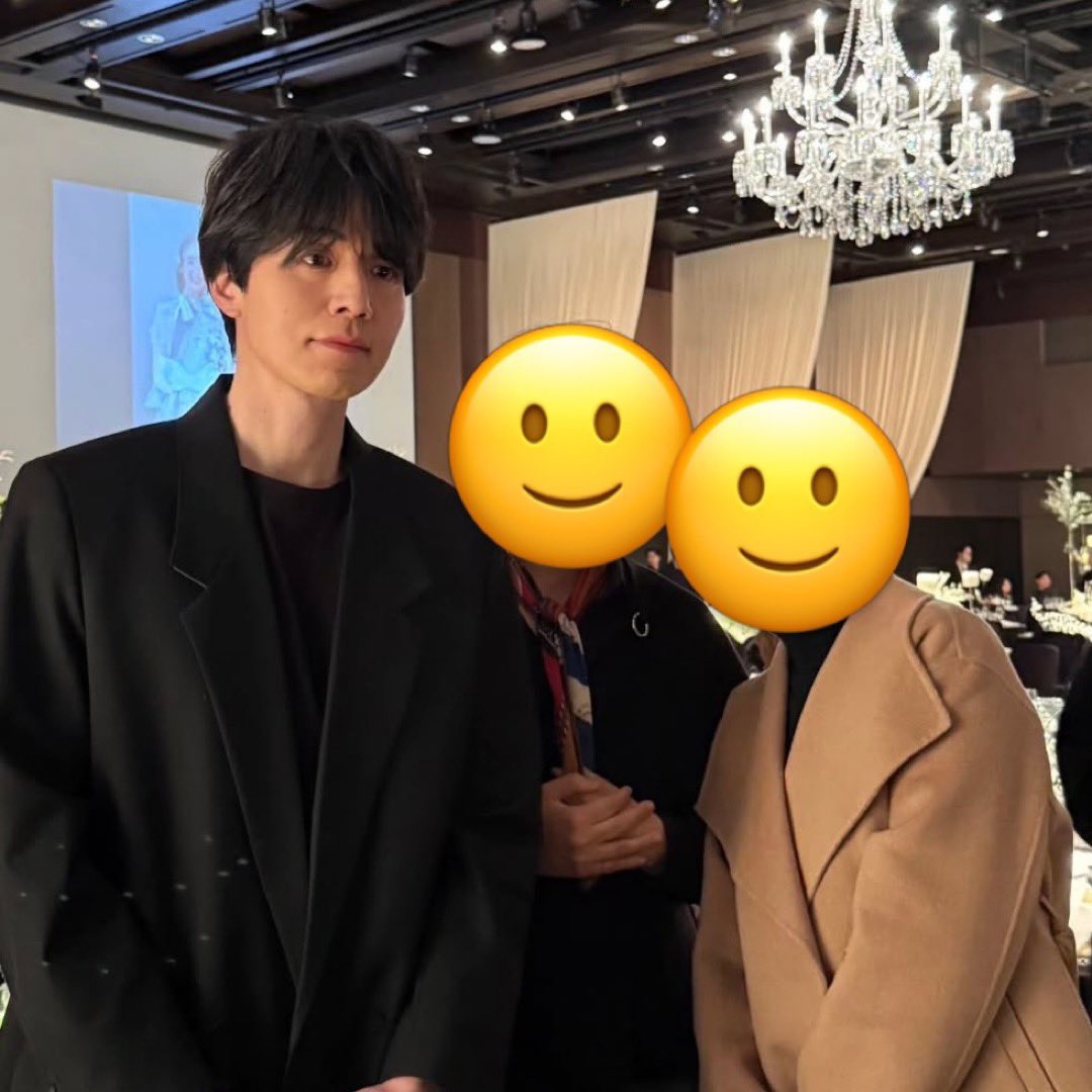 그냥 왕자님이 잇네……….