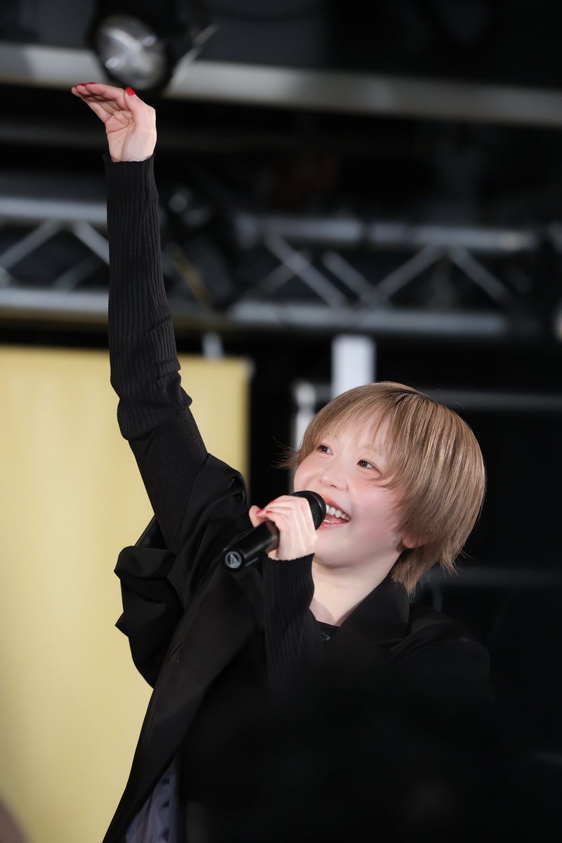 ラストツアー初日の野外大阪、雨降るゲージがここまで溜まったので