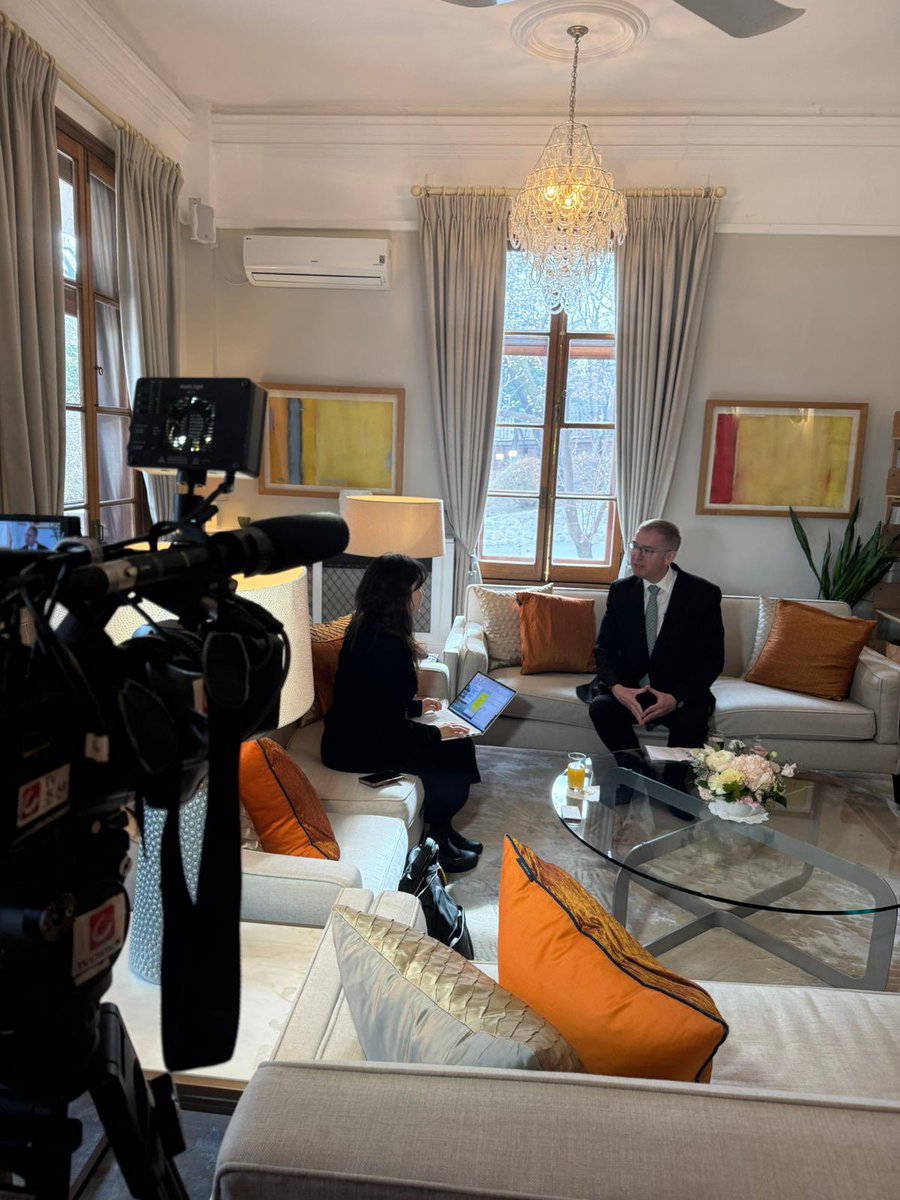 Colin Crooks | 콜린 크룩스 tweet media