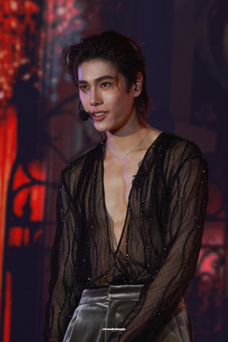 ♡𝙨𝙩𝙧𝙖𝙬𝘣𝘦𝘳𝘳𝘪𝘦𝘺𝘺𝘺 ᵕ̈ tweet media