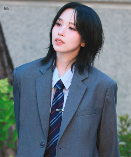 About Music tweet media