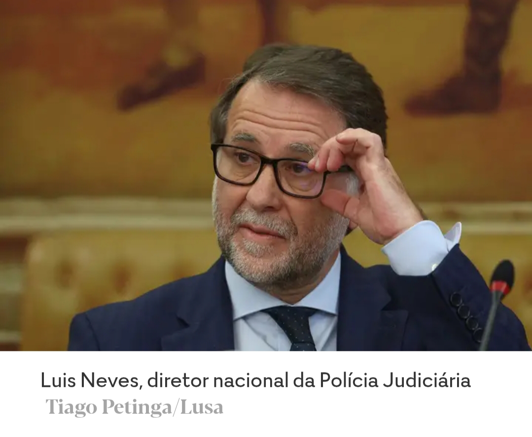 JM_Machado's tweet photo. |||| *OPINIÃO*  O Novo Ministro do MAI
O efeito surpresa causado foi a nota dominante nas reações. Ninguém ousou dizer mal!
É um homem conhecedor e competente. Conhece bem a podridão política . Foi corajoso ao aceitar este desafio. Gabo-o por isso, a ele e ao PM que o convenceu. https://t.co/16Wv4DEhAO