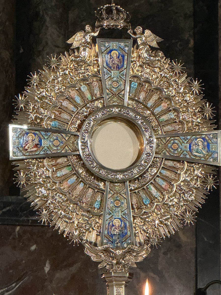 𝒞𝒶𝓉𝒾 ౨ৎ 🪽 tweet media