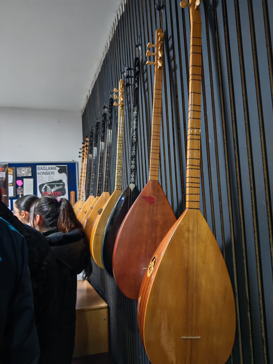 8. Sınıflarımız için düzenlenen Aşık Veysel Güzel Sanatlar Lisesi okul tanıtım gezisi 🏫🎨🎭🎶

<a href="/tcmeb/">Millî Eğitim Bakanlığı</a> <a href="/istanbulilmem/">İstanbul İl Millî Eğitim Müdürlüğü</a> @avcilarilcemem