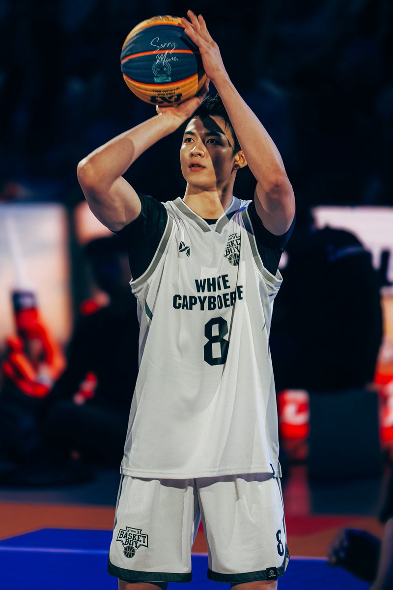 Sorry mom 🥶 tweet media