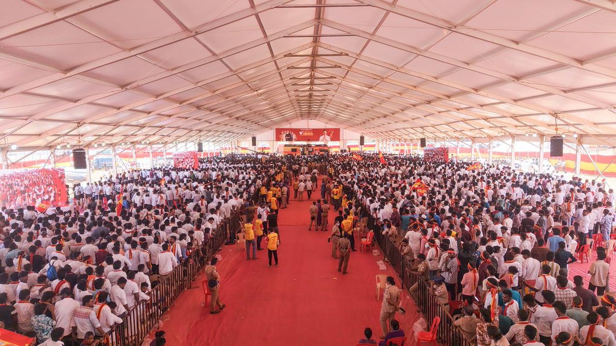 வாகைசூடும் வேலூரில் வெற்றித் தலைவர் அவர்கள்...