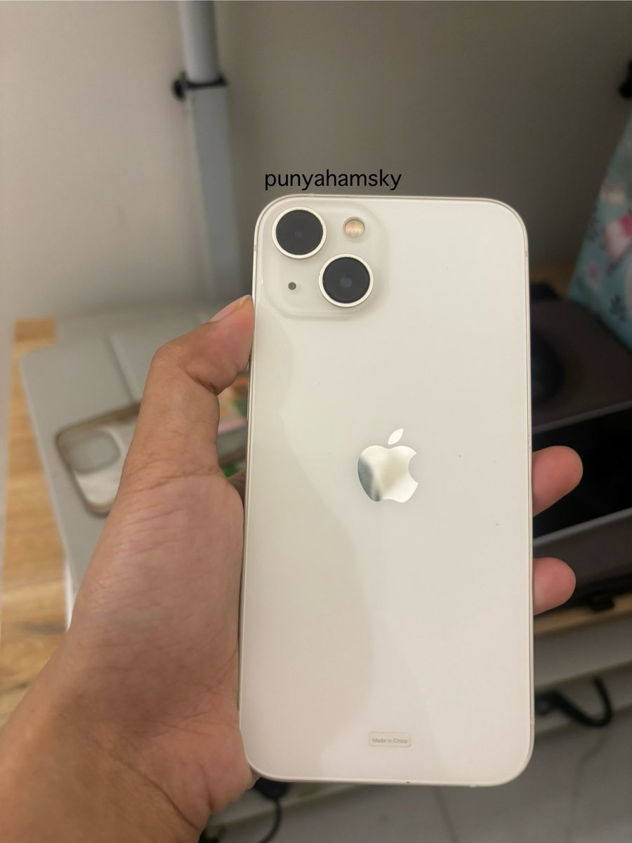 wineeparty's tweet photo. wts iphone 13 128gb starlight ex blibli
- bh 85%
- ⁠all normal
- ⁠kardus + kabel masih lengkap
- ⁠6,xx bisaa negoo 
- ⁠prefer cod jaksel 

#wts #wtb #iphone13 #zonauang #zonajajan https://t.co/NtrxkYfDfQ