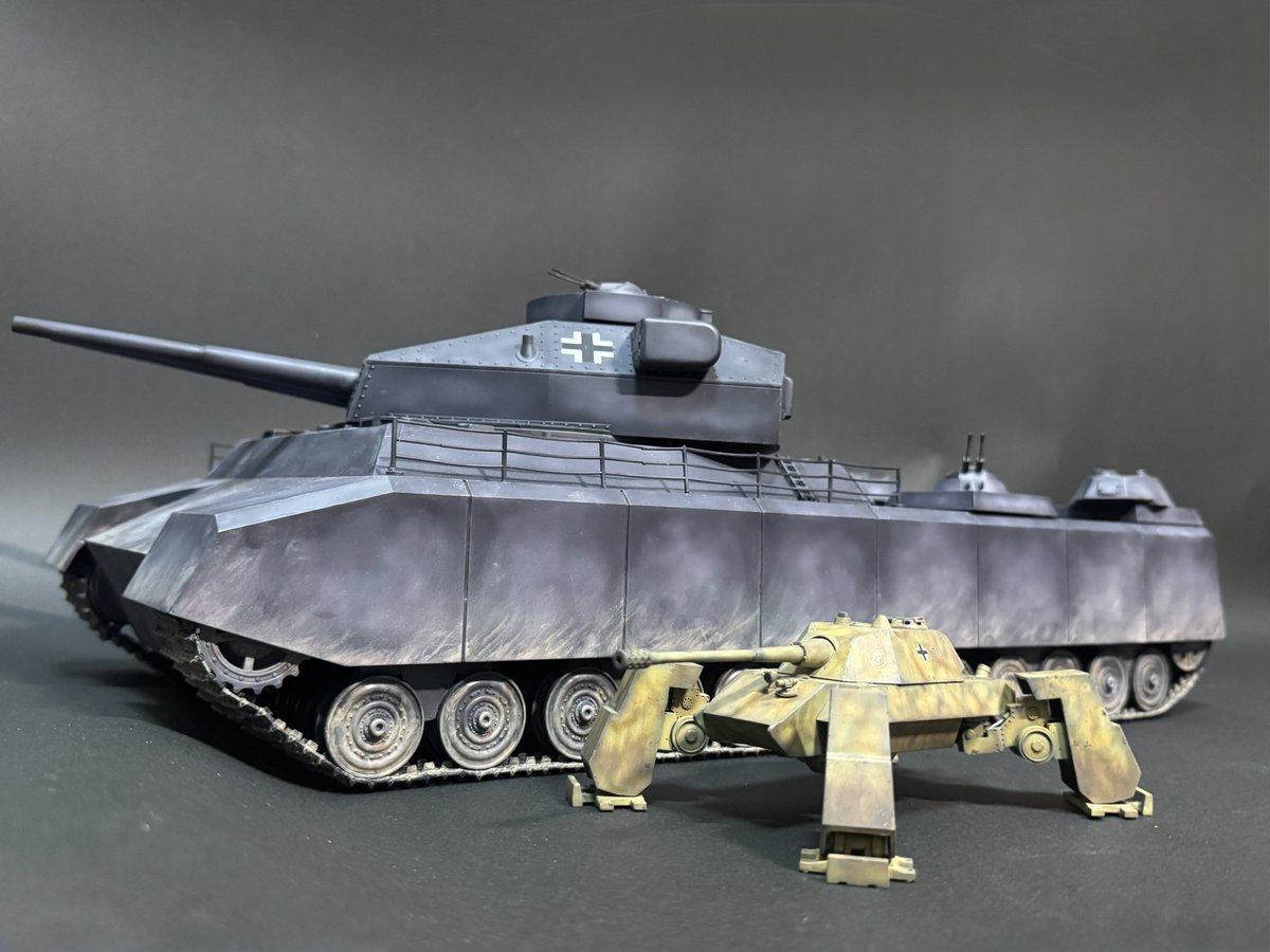 1/72 ドイツ軍 陸上巡洋艦 P.1000ラーテ 完成とします。気が向いたら