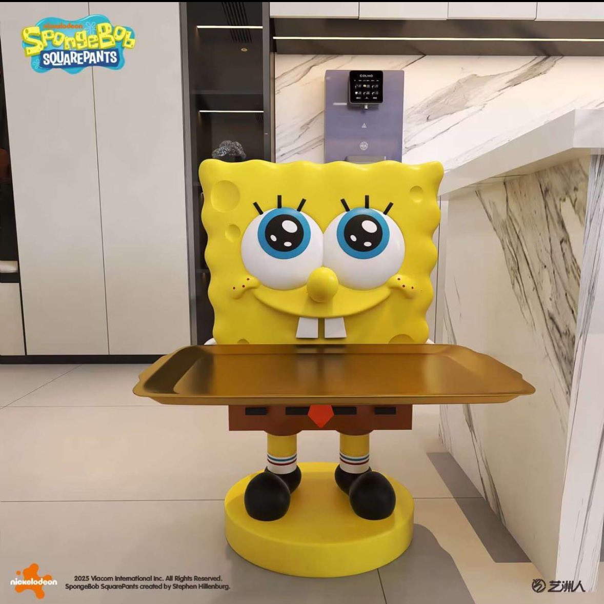 メルカリにこんなデカいものが売ってたのだけど、マジか。 くそー