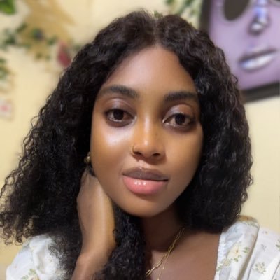 I present you eyes of the gods😂😁

Are these eyes even real or edited?