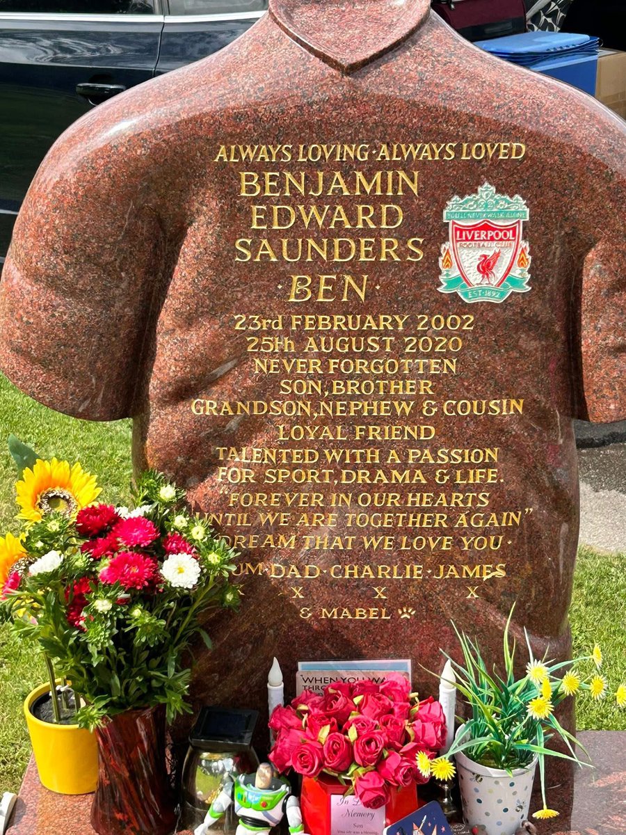 Ben Saunders Foundation tweet media