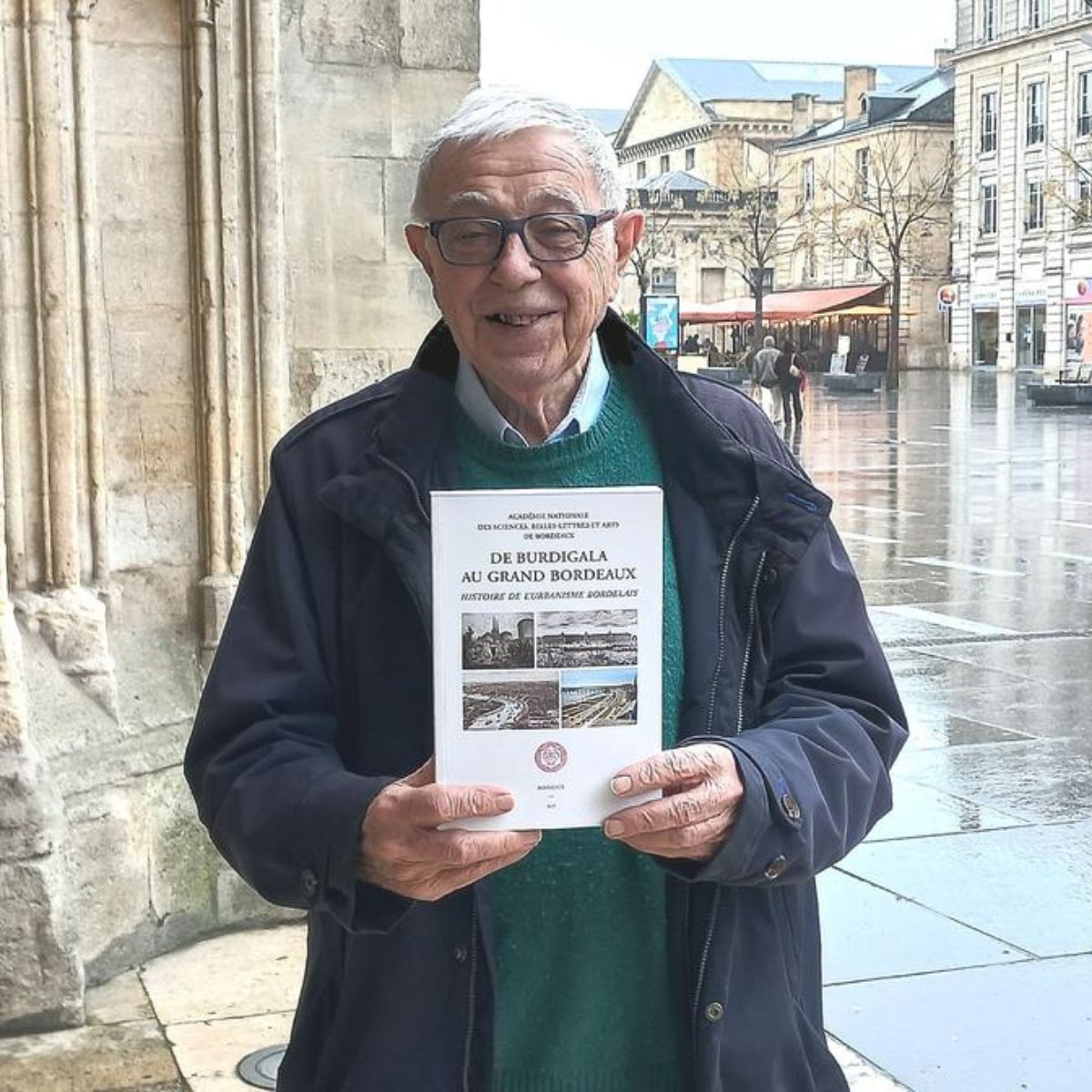 L’Académie des sciences, belles-lettres et arts publie "De Burdigala au grand Bordeaux : Histoire de l'urbanisme bordelais".

▶️ sudouest.fr/culture/histoi…

#Bordeaux #Burdigala #Urbanisme #Architecture #Archives #Histoire #Culture #CultureUrbaine