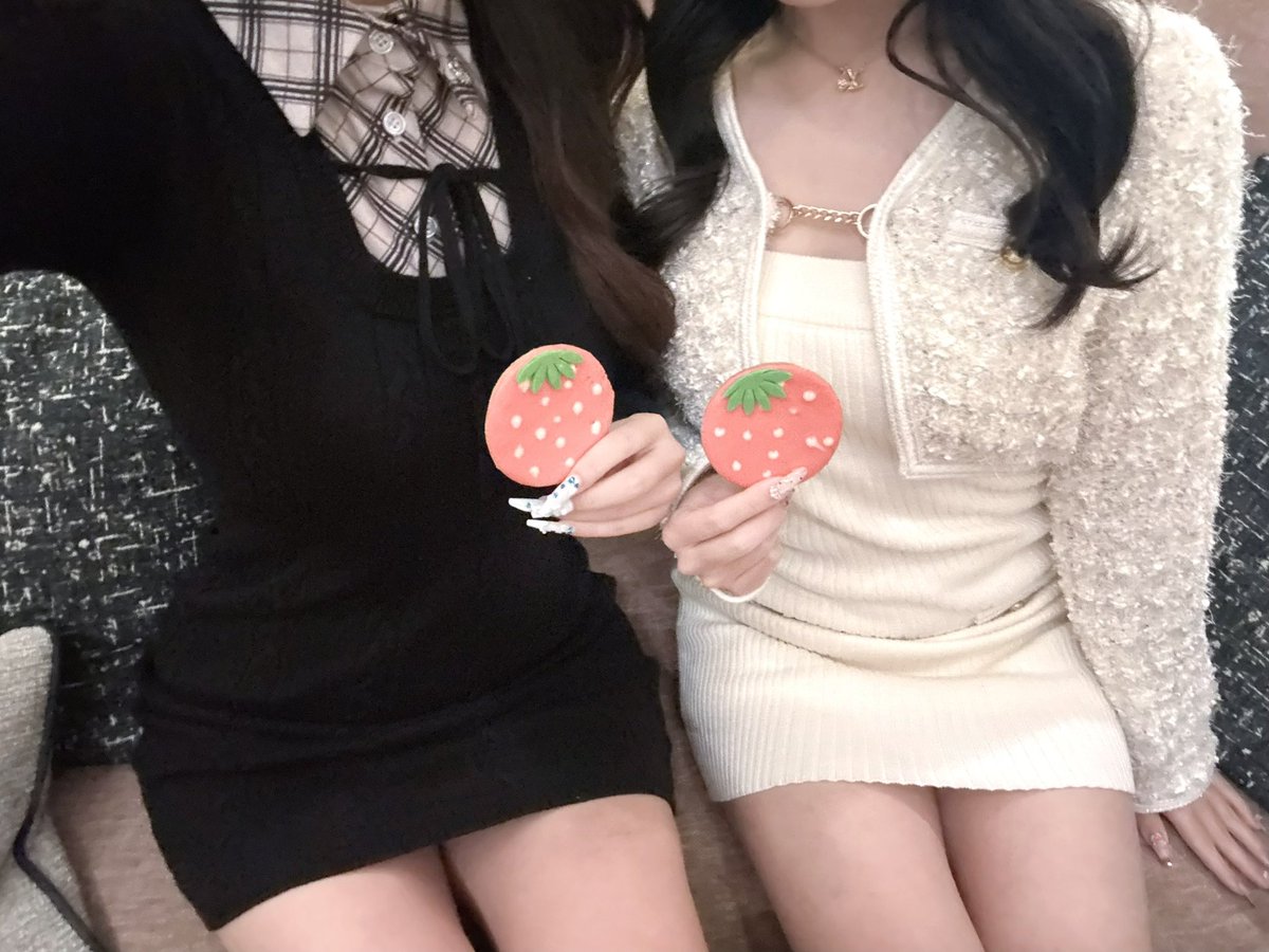 ria_srr's tweet photo. いちごあふぬん🍓💕
ハロウィンぬい併せかわいくできた( -᷅ ·̫ -᷄ )♡ https://t.co/FFBKIq77oV