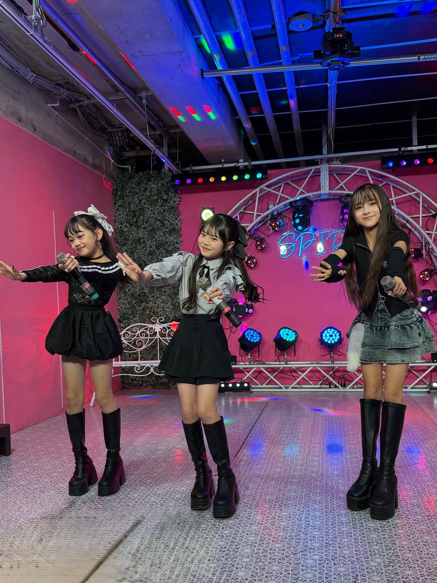 ◇セトリ ・新SE ①やくそく ②ぴえん～2024 ver.～🍒 ・MC ③Eじゃん