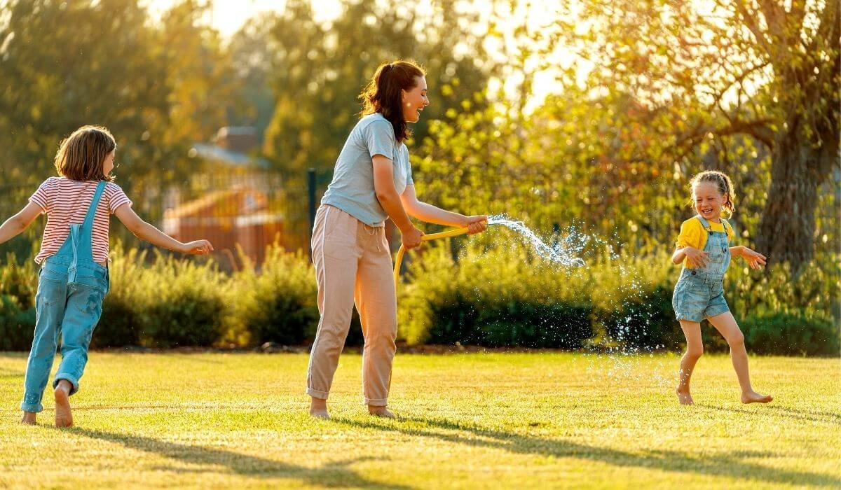 Simplify Create Inspire | Holly Connors tweet media