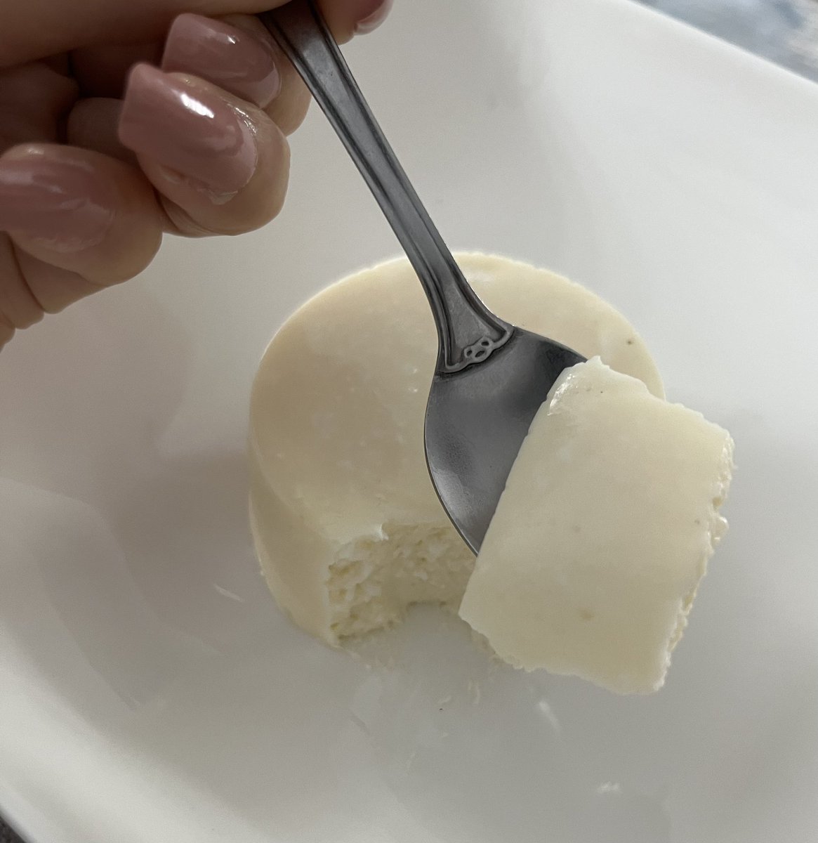 bbarrbbarra's tweet photo. Proteinowy kolagen😌
#nowy #rok #stara #ja https://t.co/EpOK0OYjYN