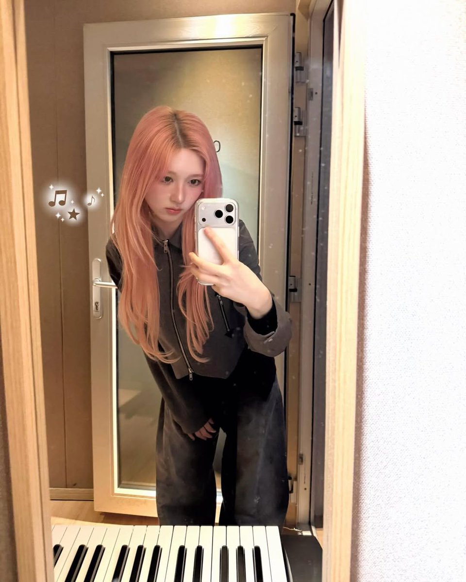 ˖ ִ𐙚 GAEUL 김 tweet media