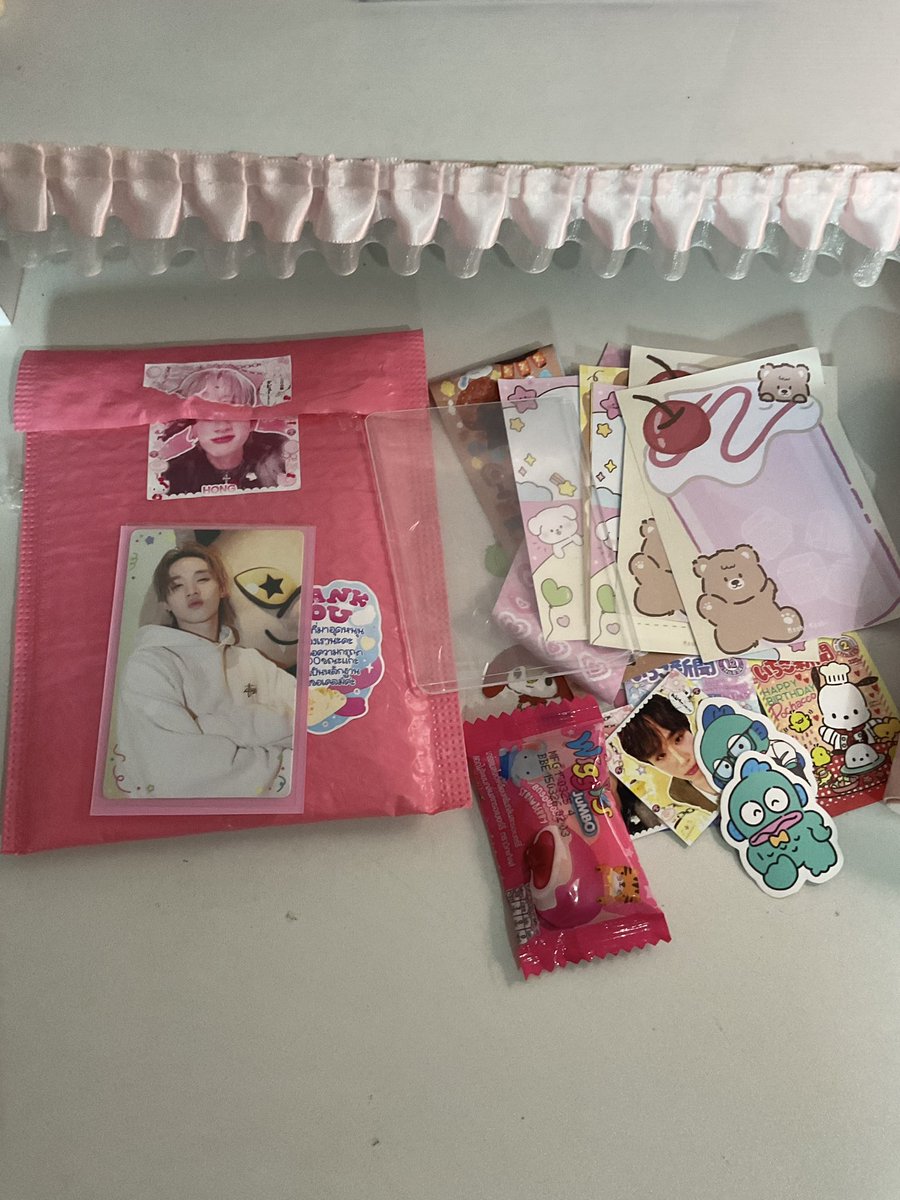 Xx12185696's tweet photo. แพ็คมาดีมากค้าบบ แถมเยอะมากก รักคุณบีมม #BeamRecommends https://t.co/E2ricwzSlM