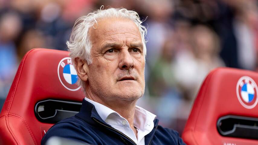 CarlRuiter1's tweet photo. Fred Rutten appointed new Curaçao head coach 🇨🇼
Fred Rutten has replaced Dick Advocaat as head coach of the Curaçao national team.
This change comes as Advocaat has decided to step away in order to give his full attention to his son, who is dealing with health issues. https://t.co/HW0axcSxvx