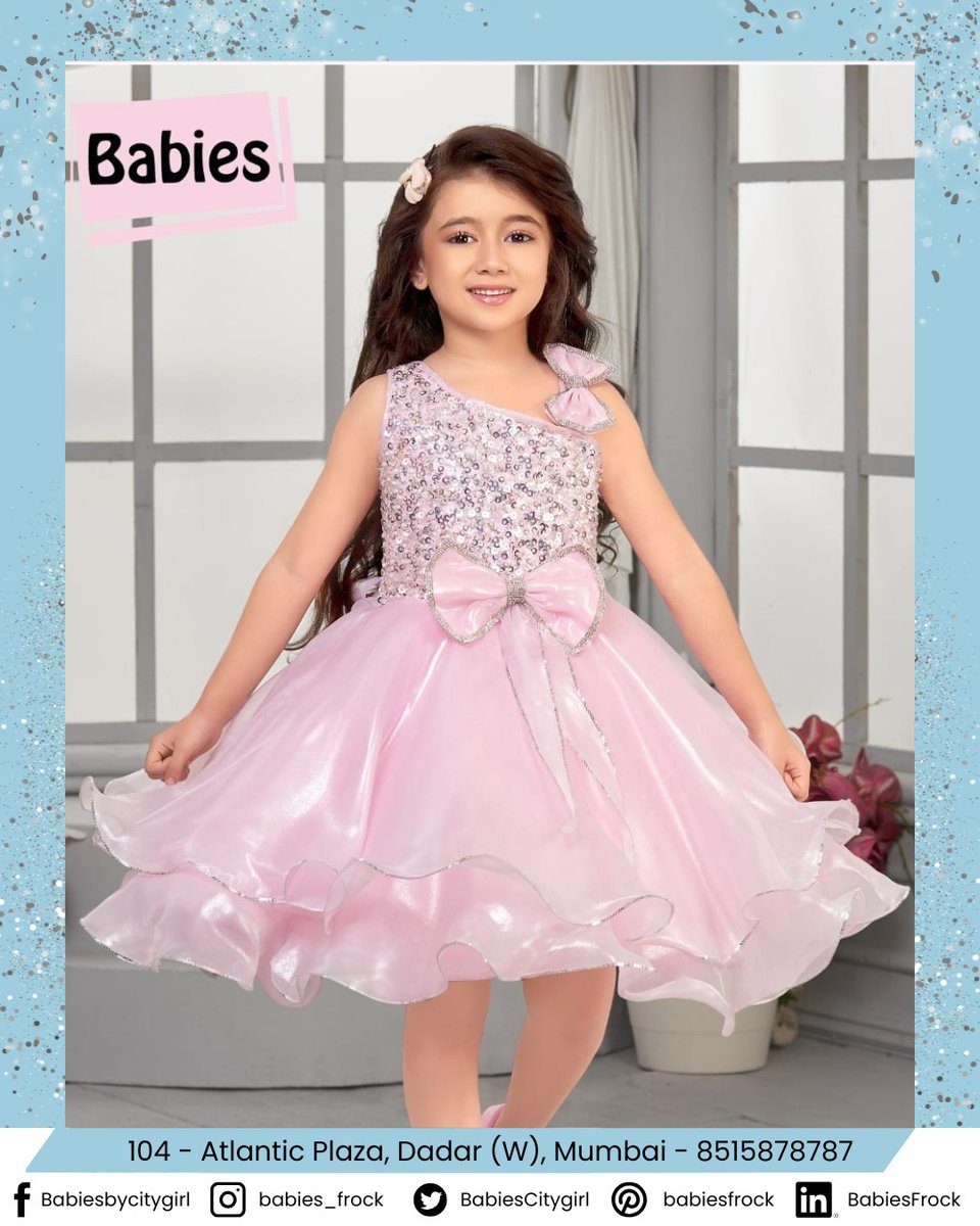 BabiesCitygirl's tweet image. Little glam queen shining bright in satin sparkle style 👑✨
#BabyFashion #SatinFrock #MiniStyleIcon #LittlePrincess #LuxuryLook #KidsWearTrends #BrownElegance #TaupeVibes #ChampagneGold #ViralOutfit

{BabyFashion, SatinFrock, MiniStyleIcon, LittlePrincess, LuxuryLook}