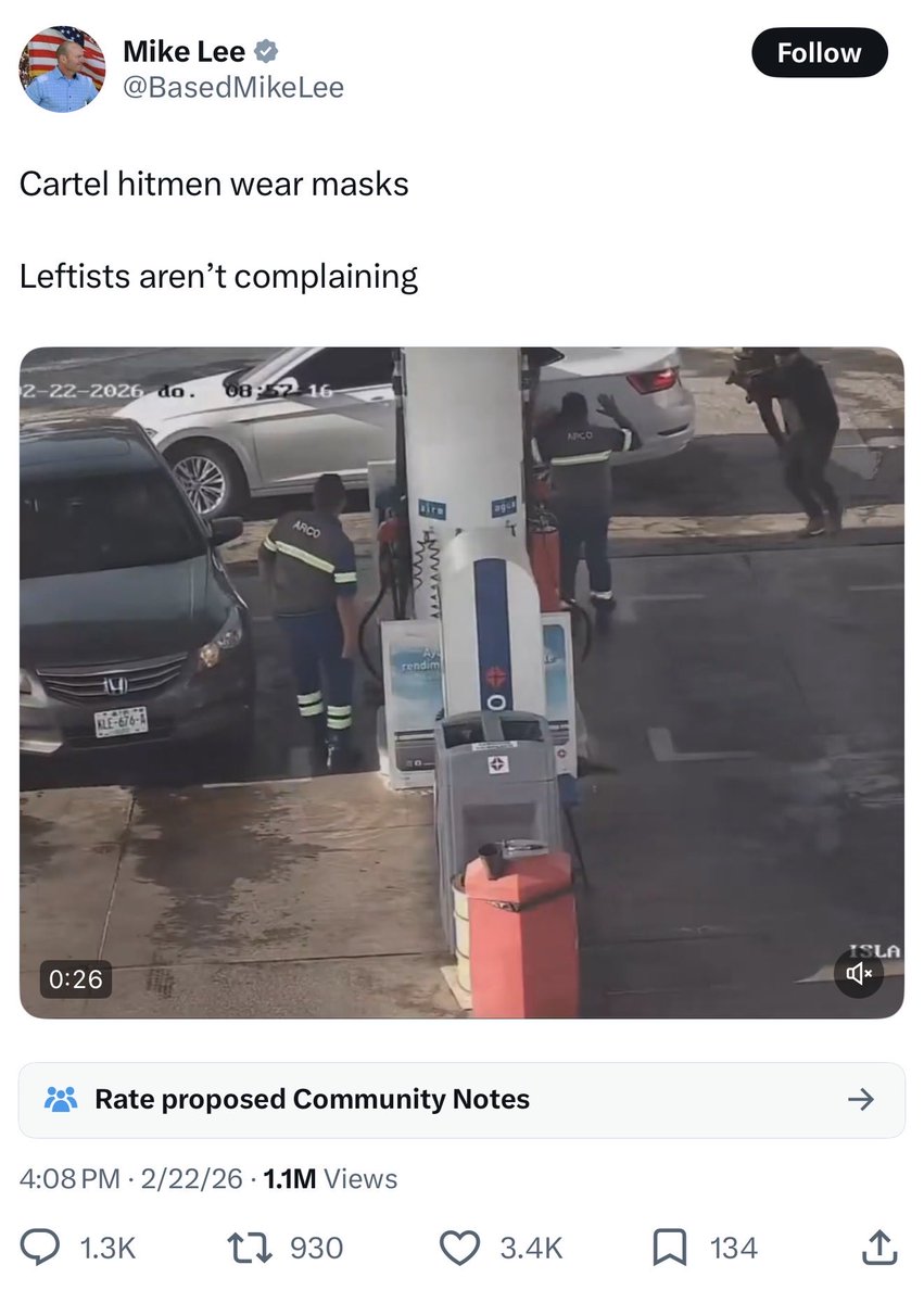 the dumbest senator alive deleted this only after realizing he was comparing ice agents to drug cartel hitmen